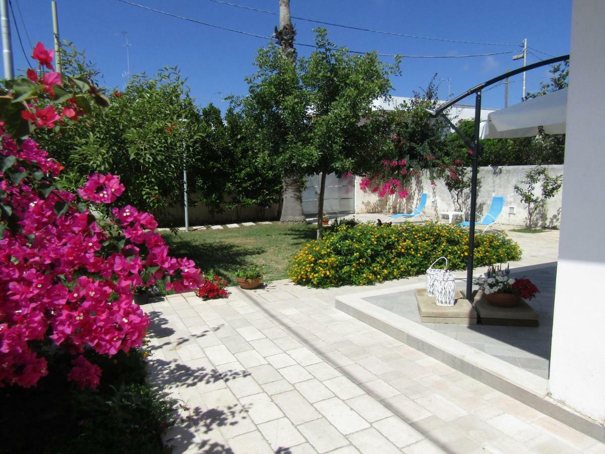 Villetta Cati - Casa Vacanze Con Giardino E Posto Auto A San Foca - Lecce - Salento Exterior photo